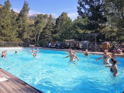 Cliquez pour découvrir toutes les photos de l'ÉTABLISSEMENT ! camping L'Iscle De Prelles photo 2