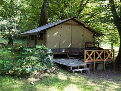 Cliquez pour découvrir toutes les photos de l'HÉBERGEMENT ! tente en toile et bois - La Fougeraie photo 7