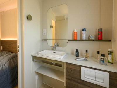 Cliquez pour découvrir toutes les photos de l'HÉBERGEMENT ! mobil-home - Les Carolins photo 6
