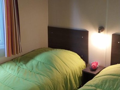 Cliquez pour découvrir toutes les photos de l'HÉBERGEMENT ! mobil-home - Flower La Rivière photo 4