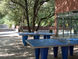 Camping Pas Cher vous présente avec son site Officiel campingpascher.fr, le Camping Le Sous Bois classé 4 étoiles, situé sur la commune de Saint Maurice D'ibie dans le département Ardèche (Rhône Alpes) en France. Le camping Le Sous Bois, vous présente un hébergement de type mobil-home avec climatisation. Le camping Le Sous Bois vous propose du dimanche 19 avril au dimanche 26 avril 2026 pour 7 nuits à 252€. Cette location propose 36 dates différentes pour réserver votre séjour. Découvrez également les 11 autres gammes d'hébergements du camping. Les Avis clients pour le Camping Le Sous Bois sont excellents avec une note moyenne de 8 sur 10. Piscine extérieure, Animations familiales, Aire de jeux enfants, Baby-foot, Canoë-kayak, Centre équestre, Golf, Parcours sportif, Ping-pong, Piscine, Pétanque, Terrain de volley-ball, Terrain multisports, Bar, Dépôt de pain, Pizzeria, Plats à emporter, Snack/Bar, Supermarché, Épicerie,... En savoir plus : cliquez-ICI.