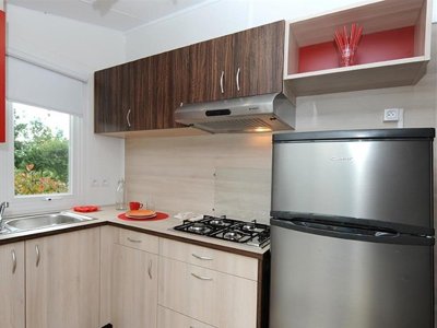 Cliquez pour découvrir toutes les photos de l'HÉBERGEMENT ! mobil-home - Paradis Les Pins - Royan photo 3