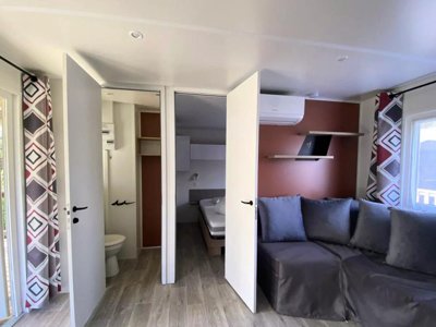 Cliquez pour découvrir toutes les photos de l'HÉBERGEMENT ! mobil-home - La Clairière photo 2