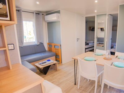 Cliquez pour découvrir toutes les photos de l'HÉBERGEMENT ! mobil-home - Le Parc photo 3