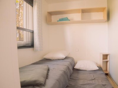 Cliquez pour découvrir toutes les photos de l'HÉBERGEMENT ! mobil-home - Le Parc photo 6