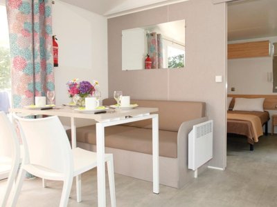 Cliquez pour découvrir toutes les photos de l'HÉBERGEMENT ! mobil-home - Flower Le Kerarno photo 4