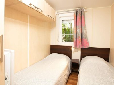 Cliquez pour découvrir toutes les photos de l'HÉBERGEMENT ! mobil-home - Des Arcades photo 2