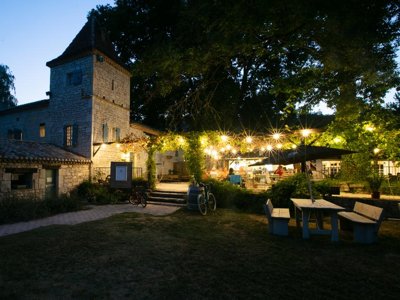 Cliquez pour découvrir toutes les photos de l'ÉTABLISSEMENT ! camping Des Arcades photo 8
