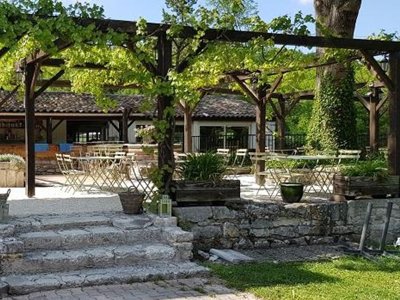 Cliquez pour découvrir toutes les photos de l'ÉTABLISSEMENT ! camping Des Arcades photo 9
