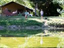 Cliquez pour découvrir toutes les photos de l'HÉBERGEMENT ! tente en toile et bois - camping Des Arcades photo 7
