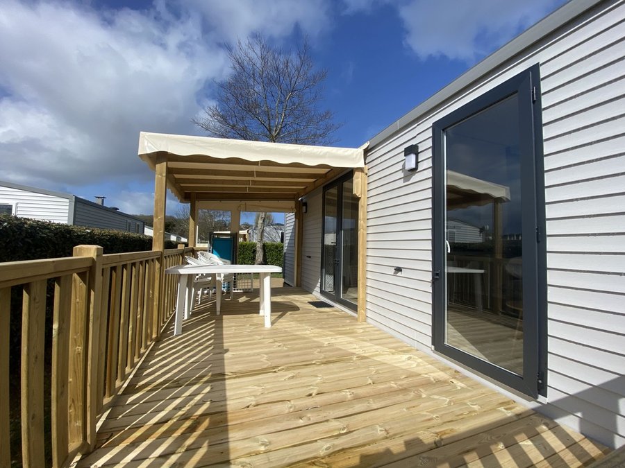 Camping Pas Cher vous présente avec son site Officiel campingpascher.fr, le Établissement De Trologot, situé sur la commune de Saint Pol De Leon dans le département Finistere (Bretagne) en France. L'établissement De Trologot vous propose un hébergement de type mobilhome de 32 m². L'établissement vous propose 5 autres types d'hébergements. Découvrez tous nos séjours à petits prix dans la commune et aux alentours de Saint Pol De Leon du département : Finistere (Bretagne).... En savoir plus : cliquez-ICI.