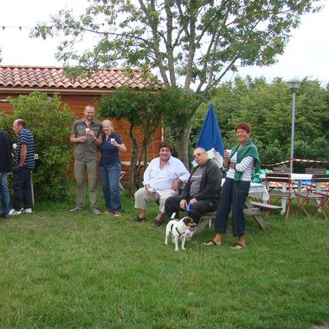 Cliquez pour découvrir toutes les photos de l'ÉTABLISSEMENT ! établissement Les Graves photo 4