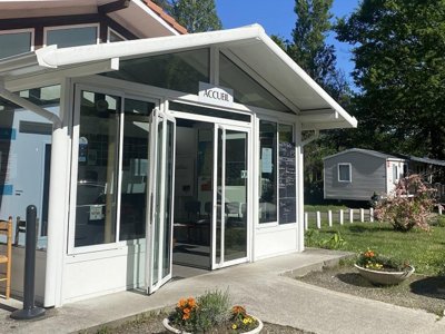 Cliquez pour découvrir toutes les photos de l'ÉTABLISSEMENT ! camping Des Abesses photo 3