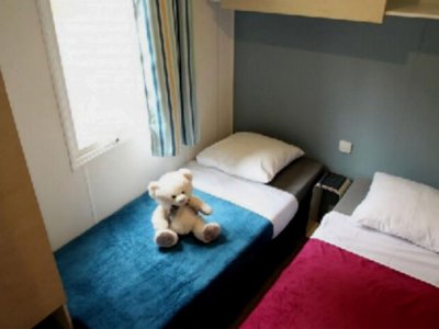 Cliquez pour découvrir toutes les photos de l'HÉBERGEMENT ! mobil-home - Paradis - Les Chanterelles photo 6