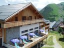 Camping Pas Cher vous présente avec son site Officiel campingpascher.fr, la Résidence Odalys Référence Les Bergers classé 3 étoiles, située sur la commune de Saint Sorlin D'arves dans le département Savoie (Rhône Alpes) en France. La résidence Odalys Référence Les Bergers vous propose un hébergement de type appartement de 35 m² (télévision). L'établissement vous propose 6 autres types d'hébergements. Découvrez tous nos séjours à petits prix dans la commune et aux alentours de Saint Sorlin D'arves du département : Savoie (Rhône Alpes). Les Avis clients pour la Résidence Odalys Référence Les Bergers sont excellents avec une note moyenne de 8 sur 10. Piscine chauffée, Piscine couverte, Club enfants, Centre équestre, Court de tennis,... En savoir plus : cliquez-ICI.