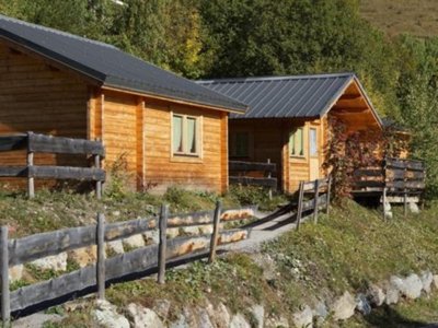 Cliquez pour découvrir toutes les photos de l'HÉBERGEMENT ! chalet - Domaine Du Trappeur photo 3