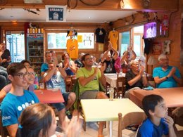 Camping Pas Cher vous présente avec son site Officiel campingpascher.fr, le Camping Domaine Du Trappeur classé 3 étoiles, situé sur la commune de Saint Sorlin D'arves dans le département Savoie (Rhône Alpes) en France. Le camping Domaine Du Trappeur, vous présente un hébergement de type tente de 20 m². Le camping Domaine Du Trappeur vous proposeun séjour PAS CHER avec une REMISEdu mercredi 06 mai au mercredi 13 mai 2026, en promotion à -49% pour 7 nuits à 374 € au lieu de 747,5 € soit une Économie de 373,50 €. Cette location propose 90 dates différentes pour réserver votre séjour. Découvrez également les 12 autres gammes d'hébergements du camping. Les Avis clients pour le Camping Domaine Du Trappeur sont excellents avec une note moyenne de 8 sur 10. LacÉtang, Baby-foot, Ping-pong, Piscine, Pétanque, Trampoline, Bar, Dépôt de pain, Restaurant, Épicerie,... En savoir plus : cliquez-ICI.