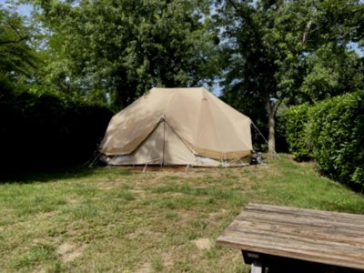 tente en toile et bois - Les Portes De Sancerre photo 1