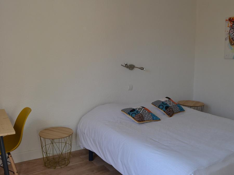 Cliquez pour découvrir toutes les photos de l'HÉBERGEMENT ! chambre - camping Parc Des Joumiers photo 2