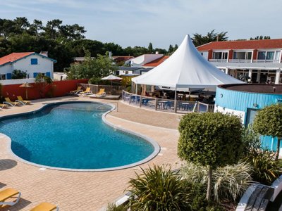 Cliquez pour découvrir toutes les photos de l'ÉTABLISSEMENT ! camping Oléron Saint Tro'Park photo 2