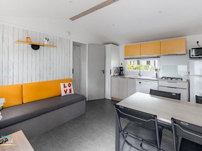 Cliquez pour découvrir toutes les photos de l'HÉBERGEMENT ! mobil-home - Oléron Saint Tro'Park photo 3