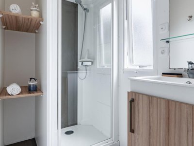 Cliquez pour découvrir toutes les photos de l'HÉBERGEMENT ! mobil-home - Oléron Saint Tro'Park photo 15