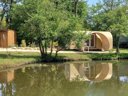 Cliquez pour découvrir toutes les photos de l'HÉBERGEMENT ! bungalow toilé - camping Les Etangs Mina photo 2