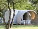 Cliquez pour découvrir toutes les photos de l'HÉBERGEMENT ! bungalow toilé - camping Les Etangs Mina photo 6