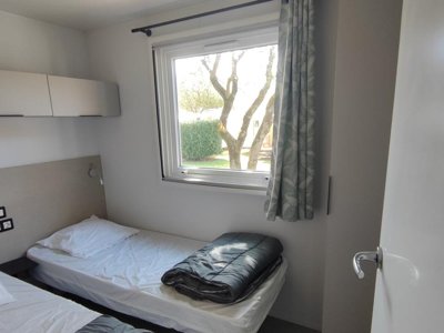 Cliquez pour découvrir toutes les photos de l'HÉBERGEMENT ! mobil-home - La Bolée D'Air photo 5