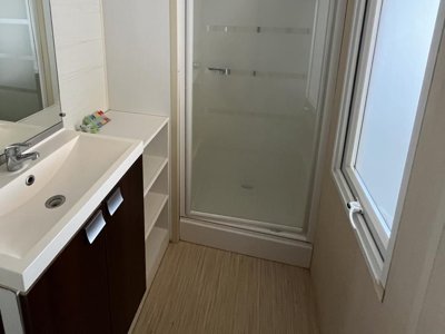 Cliquez pour découvrir toutes les photos de l'HÉBERGEMENT ! mobil-home - Flower La Vidaresse photo 6