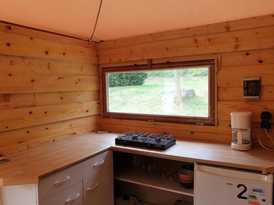 Cliquez pour découvrir toutes les photos de l'HÉBERGEMENT ! chalet - Coeur D'Ardèche photo 3