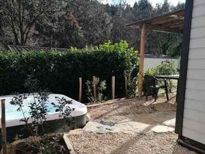 Cliquez pour découvrir toutes les photos de l'HÉBERGEMENT ! chalet - Coeur D'Ardèche photo 3