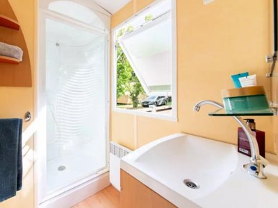 Cliquez pour découvrir toutes les photos de l'HÉBERGEMENT ! mobil-home - Coeur D'Ardèche photo 2