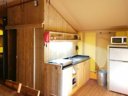 Cliquez pour découvrir toutes les photos de l'HÉBERGEMENT ! tente en toile et bois - camping Coeur D'Ardèche photo 3