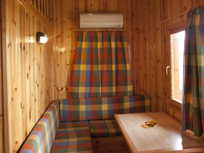Cliquez pour découvrir toutes les photos de l'HÉBERGEMENT ! bungalow - Regio photo 10