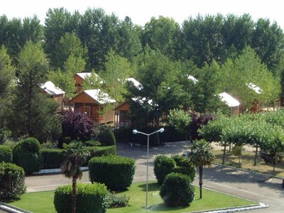 Cliquez pour découvrir toutes les photos de l'HÉBERGEMENT ! bungalow - Regio photo 12