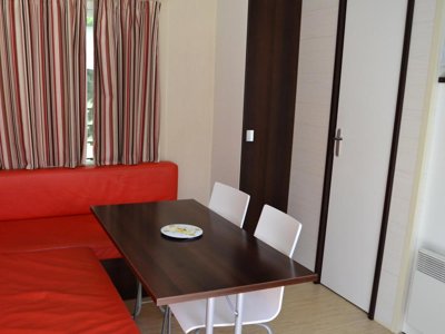 Cliquez pour découvrir toutes les photos de l'HÉBERGEMENT ! mobil-home - Le Casque Roi photo 2