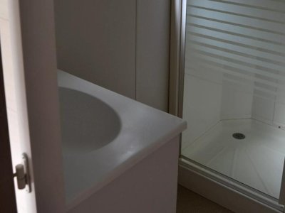 Cliquez pour découvrir toutes les photos de l'HÉBERGEMENT ! mobil-home - Le Casque Roi photo 6