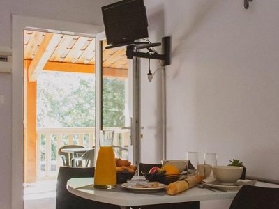 Cliquez pour découvrir toutes les photos de l'HÉBERGEMENT ! maison - Domaine Des Blachas photo 4