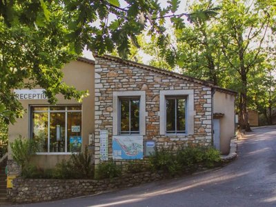 Cliquez pour découvrir toutes les photos de l'ÉTABLISSEMENT ! camping Domaine Des Blachas photo 22