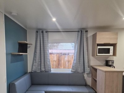 Cliquez pour découvrir toutes les photos de l'HÉBERGEMENT ! mobil-home - Les P'tites Maisons Dans La Prairie photo 3