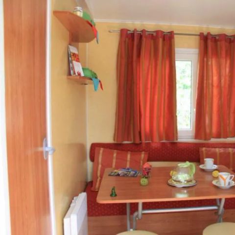 Cliquez pour découvrir toutes les photos de l'HÉBERGEMENT ! bungalow - Palais De La Mer photo 2