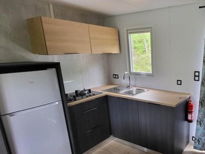 Cliquez pour découvrir toutes les photos de l'HÉBERGEMENT ! mobil-home - Des Bastides photo 3