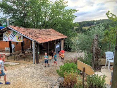 camping Des Bastides photo 2