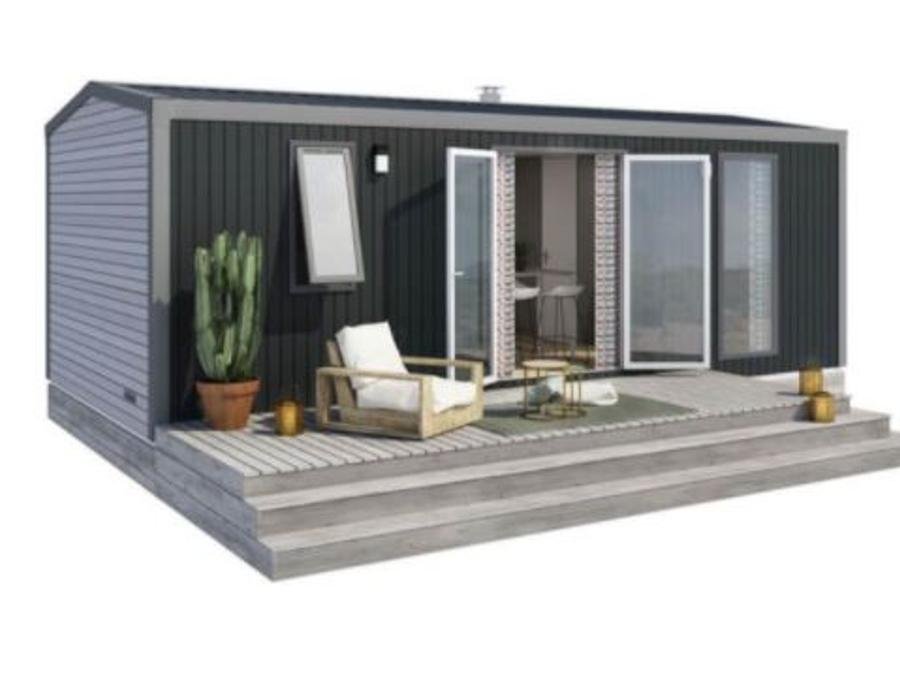 Camping Pas Cher vous présente avec son site Officiel campingpascher.fr, le Camping Sites Et Paysages - Beau Rivage classé 4 étoiles, situé sur la commune de Salles Curan dans le département Aveyron (Midi Pyrénées) en France. Le camping Sites Et Paysages - Beau Rivage vous propose un hébergement de type mobil-home de 30 m² pour 5 personnes avec climatisation (télévision). Cet hébergement propose plus de 50 dates différentes pour réserver ! Pour dévouvrir la période la moins chère, consultez la rubrique 'Tarifs' et sélectionnez votre mois de départ. L'établissement vous propose 9 autres types d'hébergements. Découvrez tous nos séjours à petits prix dans la commune et aux alentours de Salles Curan du département : Aveyron (Midi Pyrénées). Les Avis clients pour le Camping Sites Et Paysages - Beau Rivage sont excellents avec une note moyenne de 8 sur 10. Lac, Piscine couverte, Piscine extérieure, Animation ados, Animations familiales, Club enfants, Aire de jeux enfants, Baby-foot, Canoë-kayak, Centre équestre, Court de tennis, Golf, Jet-ski, Location de bateaux, Paddle, Ping-pong, Piscine, Pédalo, Pétanque, Randonnée, Ski nautique, Sports nautiques, Terrain de beach-volley, Terrain multisports, Trampoline, Voile, Bar, Boulangerie, Bureau de tabac, Dépôt de pain, Pizzeria, Plats à emporter, Snack/Bar, Station-service, Supermarché, Épicerie,... En savoir plus : cliquez-ICI.