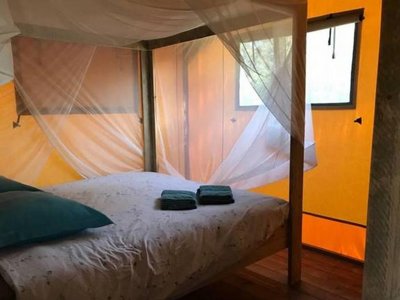 Cliquez pour découvrir toutes les photos de l'HÉBERGEMENT ! lodge - Glamping Sainte Suzanne photo 5