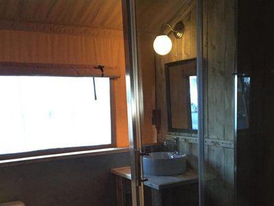 Cliquez pour découvrir toutes les photos de l'HÉBERGEMENT ! lodge - Glamping Sainte Suzanne photo 9