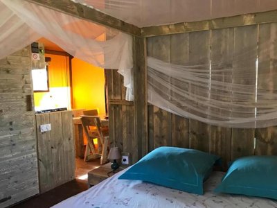 Cliquez pour découvrir toutes les photos de l'ÉTABLISSEMENT ! camping Glamping Sainte Suzanne photo 4