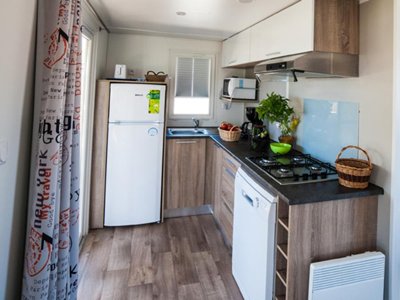 Cliquez pour découvrir toutes les photos de l'HÉBERGEMENT ! mobil-home - SUNELIA Le Clos Du Rhône photo 4