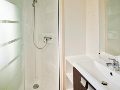 Cliquez pour découvrir toutes les photos de l'HÉBERGEMENT ! mobil-home - SUNELIA Le Clos Du Rhône photo 5